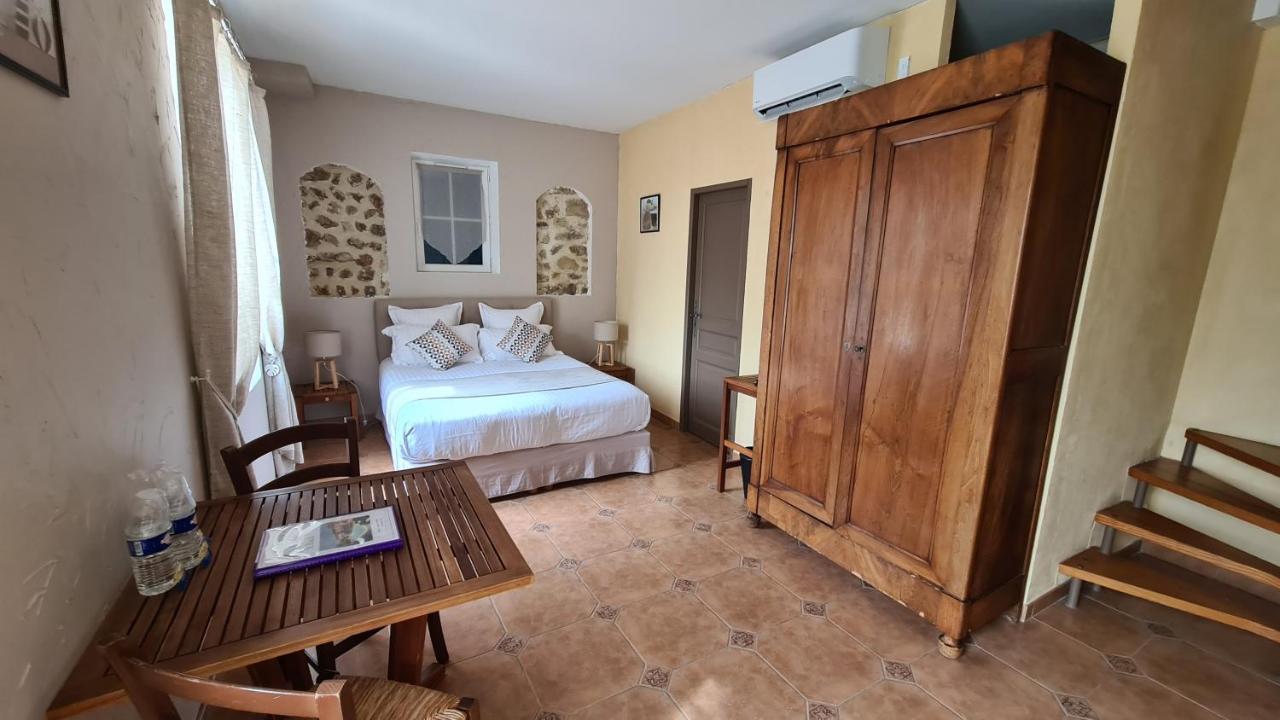 Logis Hotel La Bastide Saint Bach Suze-la-Rousse Exterior photo